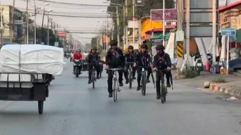 ทหารพราน ปรับยุทธวิธี ฝ่าวิกฤตน้ำมันแพง “ปั่นจักรยานลาดตระเวน” แนวชายแดนไทย–กัมพูชา